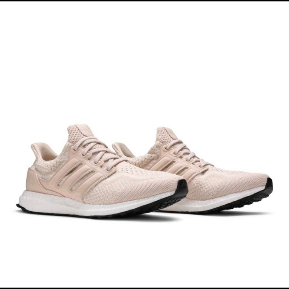NUDE ULTRABOOST